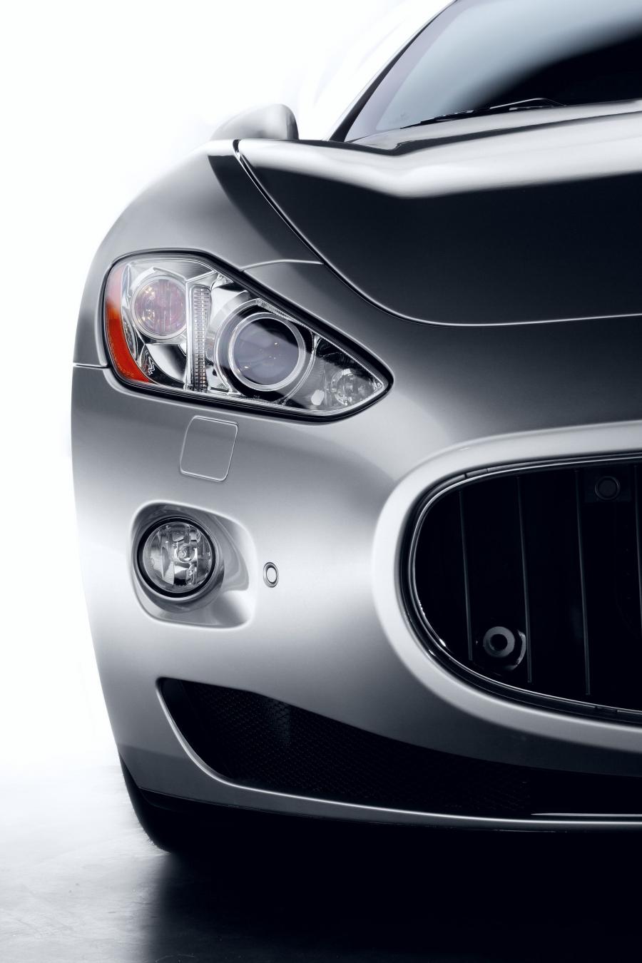 Maserati GranTurismo 2007 года  (фото 32 из 240)
